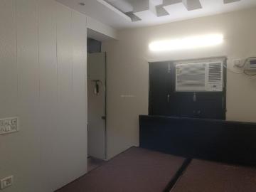 1 BHK Independent Builder Floor in Pitampura for rent New Delhi. The reference number is 19038219