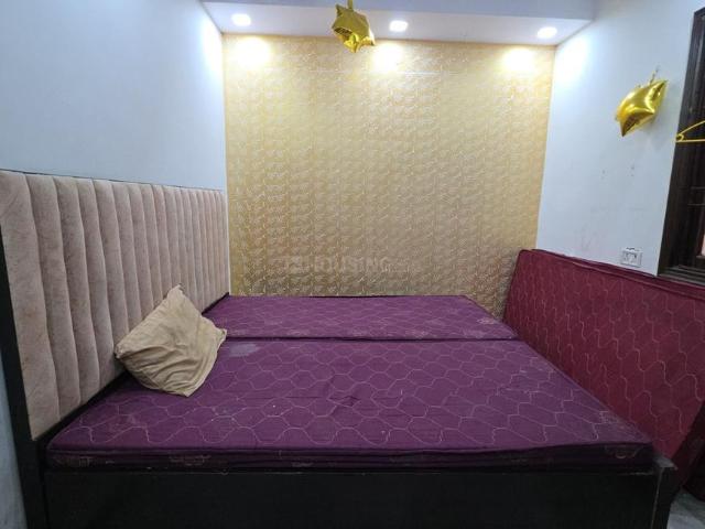 1 BHK Independent Builder Floor in Pitampura for rent New Delhi. The reference number is 20910090