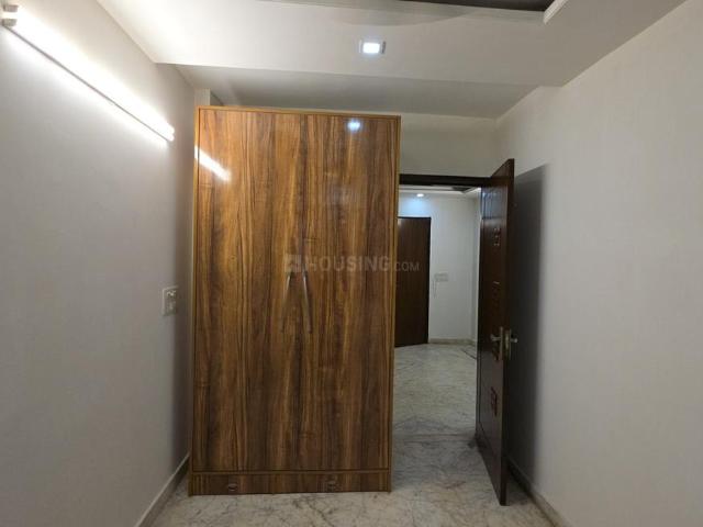 1 BHK Independent Builder Floor in Pitampura for rent New Delhi. The reference number is 20989244