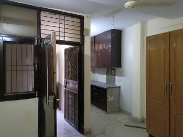 1 BHK Independent Builder Floor in Pitampura for rent New Delhi. The reference number is 20189211