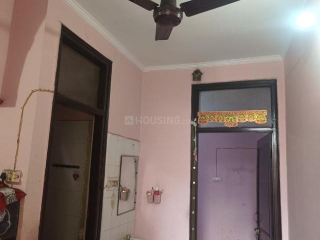 1 BHK Independent Builder Floor in Pitampura for resale New Delhi. The reference number is 20304118