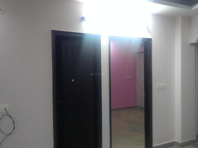 1 BHK Independent Builder Floor in Preet Vihar for rent New Delhi. The reference number is 11300617