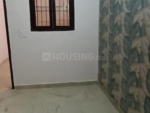 1 BHK Independent Builder Floor in Preet Vihar for rent New Delhi. The reference number is 19066586