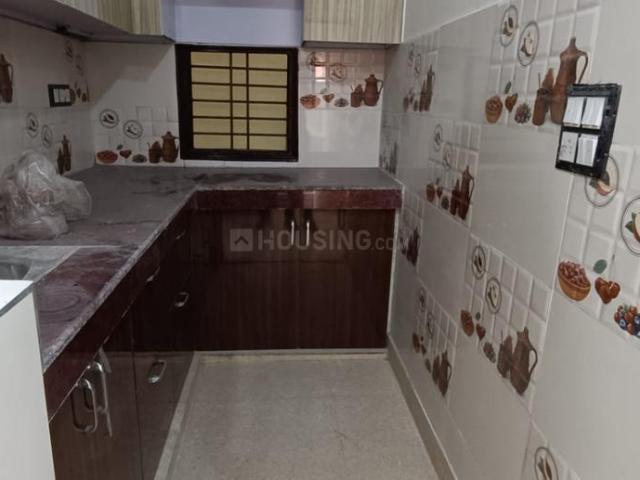 1 BHK Independent Builder Floor in Preet Vihar for rent New Delhi. The reference number is 20389660