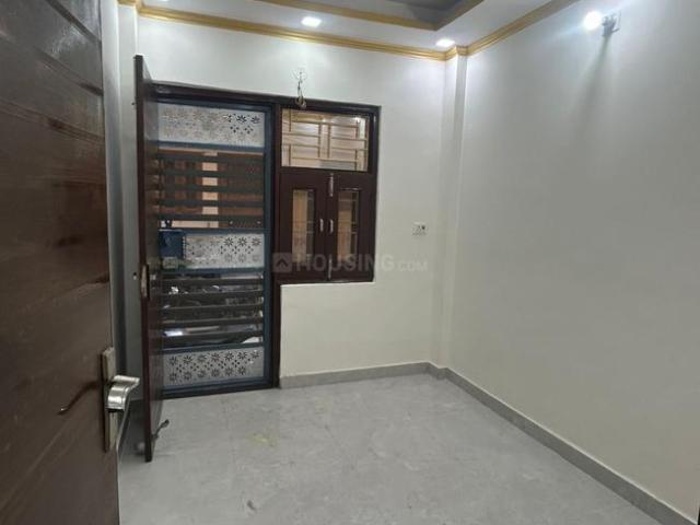1 BHK Independent Builder Floor in Preet Vihar for rent New Delhi. The reference number is 20304882