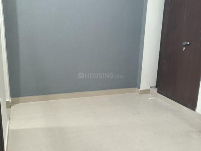 1 BHK Independent Builder Floor in Preet Vihar for rent New Delhi. The reference number is 20646353