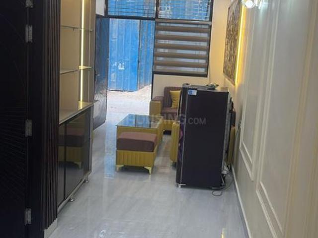 1 BHK Independent Builder Floor in Ramesh Nagar for rent New Delhi. The reference number is 18482119