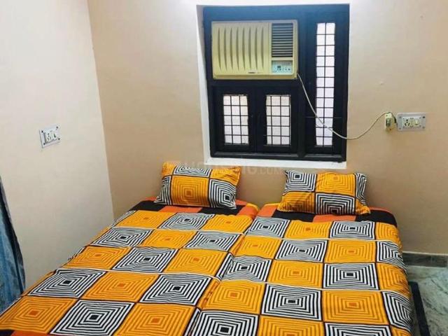 1 BHK Independent Builder Floor in Ramesh Nagar for rent New Delhi. The reference number is 18926766