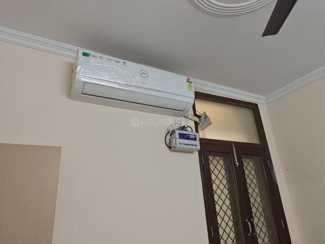 1 BHK Independent Builder Floor in Ramesh Nagar for rent New Delhi. The reference number is 20047540