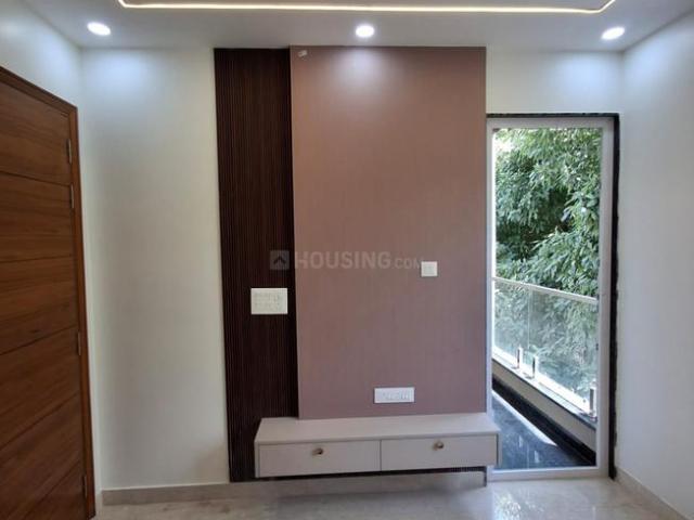 1 BHK Independent Builder Floor in Ramesh Nagar for rent New Delhi. The reference number is 20051170
