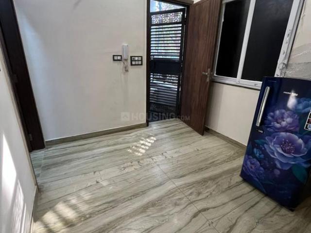 1 BHK Independent Builder Floor in Ramesh Nagar for rent New Delhi. The reference number is 20125202