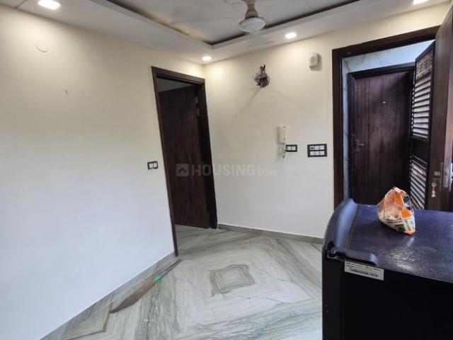 1 BHK Independent Builder Floor in Ramesh Nagar for rent New Delhi. The reference number is 21252099