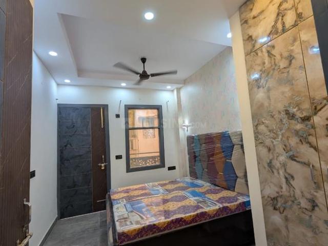 1 BHK Independent Builder Floor in Subhash Nagar for rent New Delhi. The reference number is 18945260