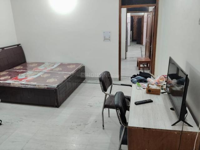 1 BHK Independent Builder Floor in Subhash Nagar for rent New Delhi. The reference number is 19164649