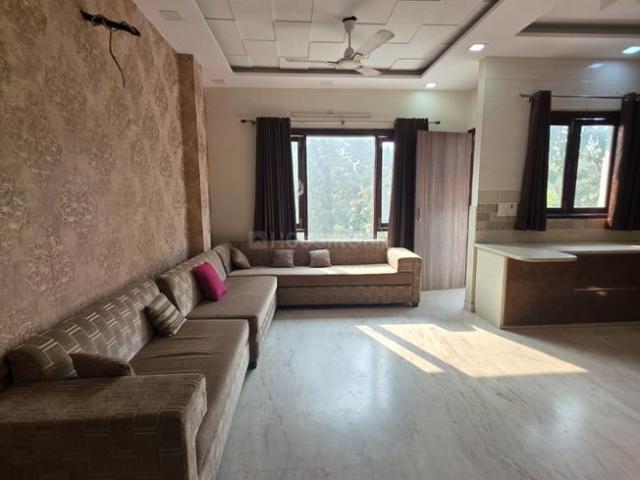 1 BHK Independent Builder Floor in Subhash Nagar for rent New Delhi. The reference number is 20617650