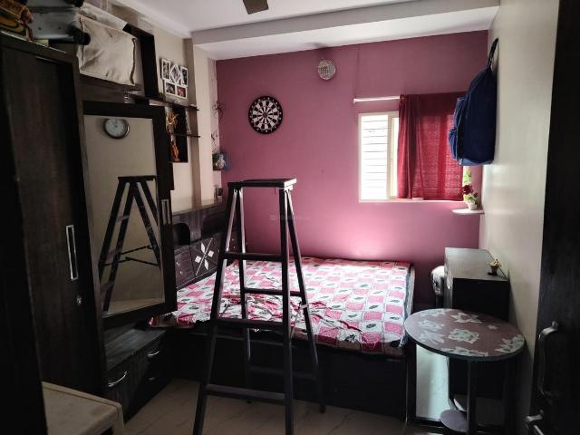 1 BHK Independent Builder Floor in Sudama Nagar for rent Indore. The reference number is 21140100