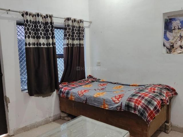 1 BHK Independent Builder Floor in Sunrakh Road for rent Vrindavan. The reference number is 20795329