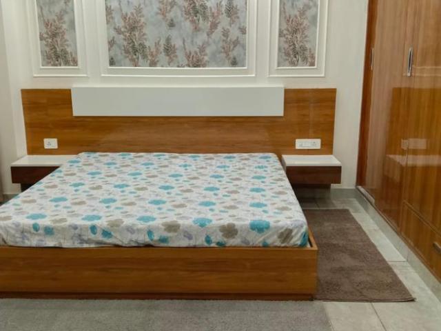 1 BHK Independent Builder Floor in Sushant Lok Phase 1 for rent Gurgaon. The reference number is 21154431
