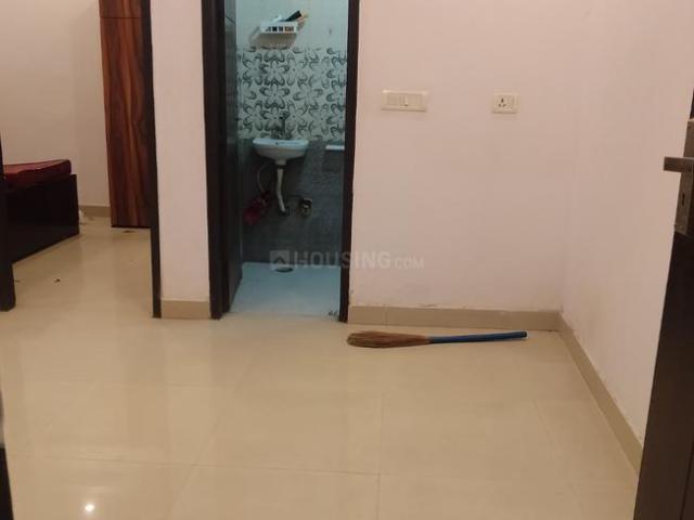 1 BHK Independent Builder Floor in Saket for rent New Delhi. The reference number is 16952372