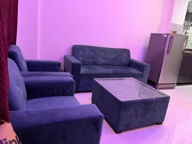 1 BHK Independent Builder Floor in Saket for rent New Delhi. The reference number is 20954443