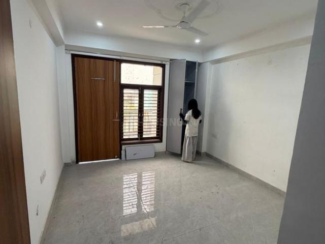 1 BHK Independent Builder Floor in Saket for rent New Delhi. The reference number is 21023574