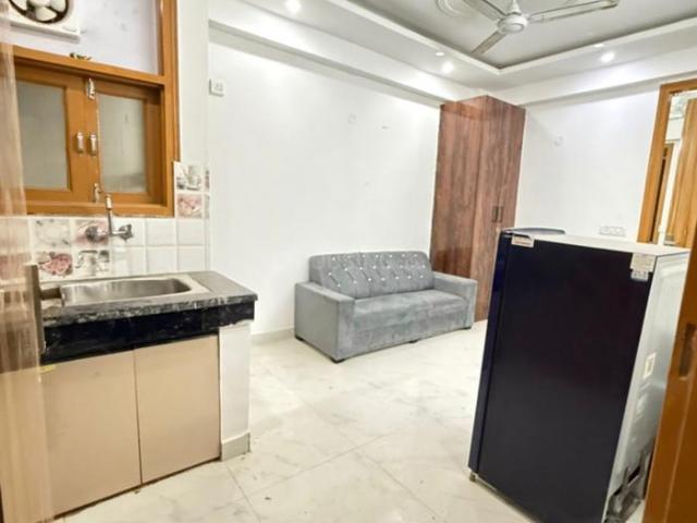 1 BHK Independent Builder Floor in Saket for rent New Delhi. The reference number is 21364214