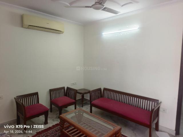 1 BHK Independent Builder Floor in Sant Nagar for rent New Delhi. The reference number is 20057646