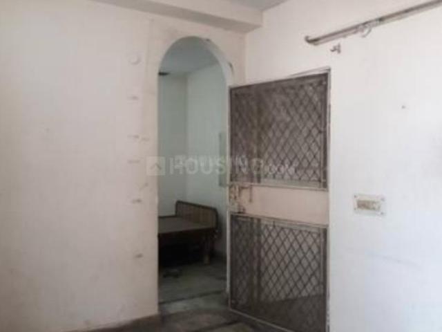 1 BHK Independent Builder Floor in Sant Nagar for rent New Delhi. The reference number is 20862253