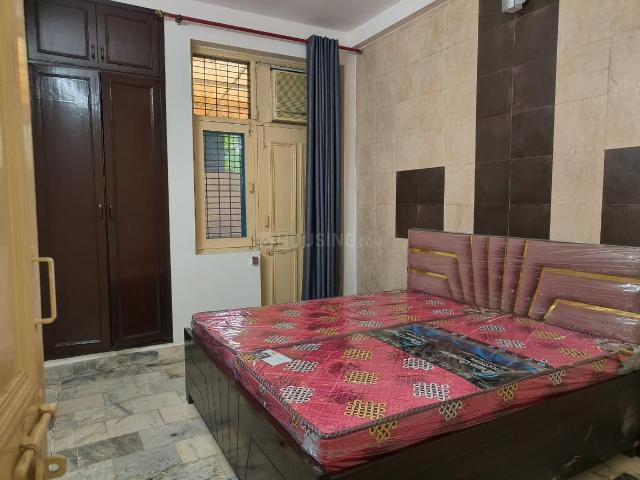 1 BHK Independent Builder Floor in Sector 41 for rent Noida. The reference number is 20108266