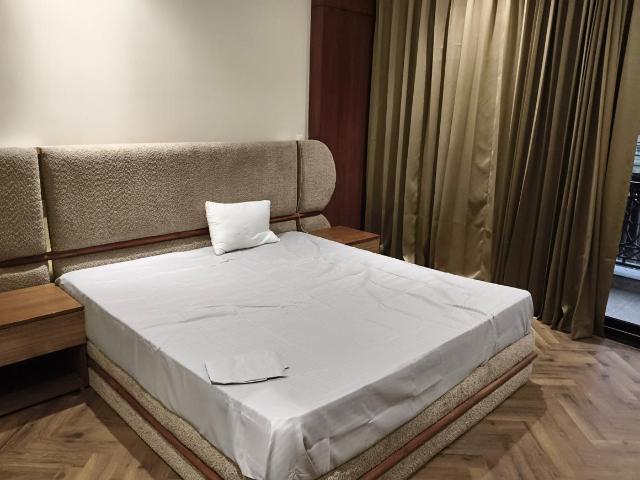 1 BHK Independent Builder Floor in Sector 42 for rent Gurgaon. The reference number is 20348152