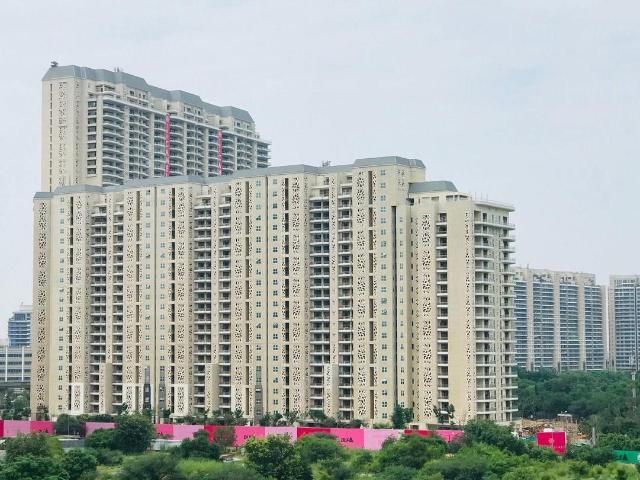 1 BHK Independent Builder Floor in Sector 42 for resale Gurgaon. The reference number is 15549990