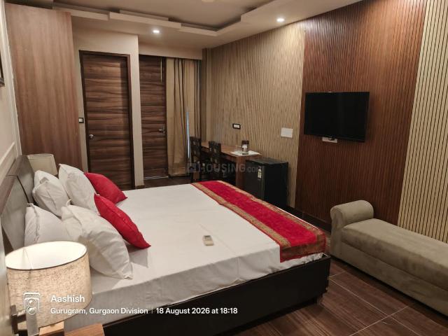 1 BHK Independent Builder Floor in Sector 48 for rent Gurgaon. The reference number is 21139872