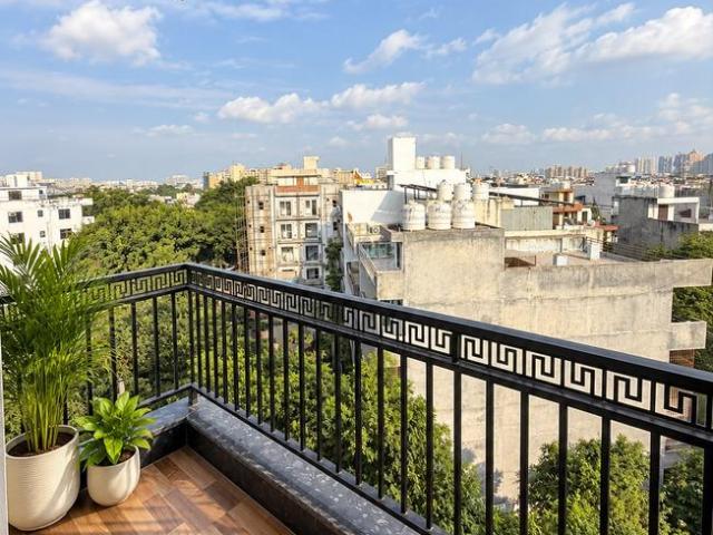 1 BHK Independent Builder Floor in Sector 51 for rent Gurgaon. The reference number is 21344148