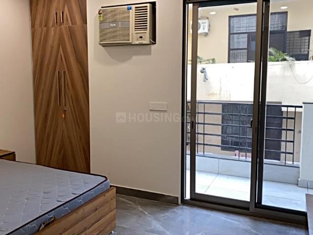 1 BHK Independent Builder Floor in Sector 52 for rent Gurgaon. The reference number is 18938440