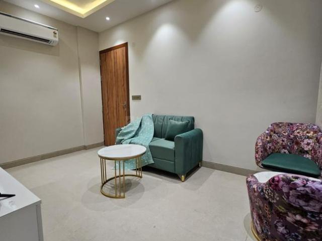 1 BHK Independent Builder Floor in Sector 52 for rent Gurgaon. The reference number is 19935858