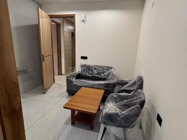 1 BHK Independent Builder Floor in Sector 52 for rent Gurgaon. The reference number is 20479967