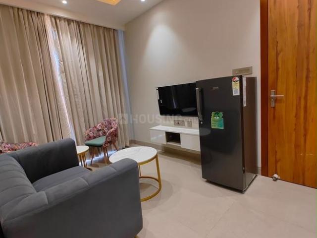 1 BHK Independent Builder Floor in Sector 52 for rent Gurgaon. The reference number is 21312870