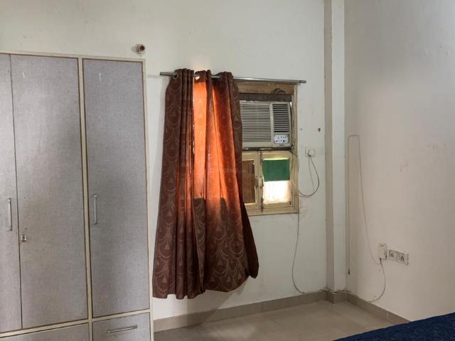 1 BHK Independent Builder Floor in Sector 57 for rent Gurgaon. The reference number is 21097264