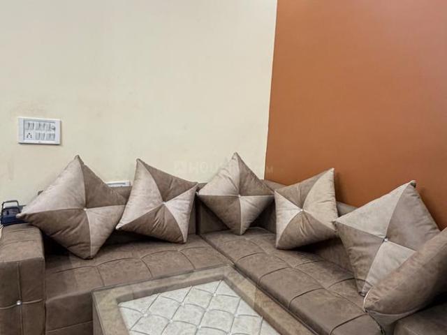 1 BHK Independent Builder Floor in Sector 7 Rohini for rent New Delhi. The reference number is 20834964