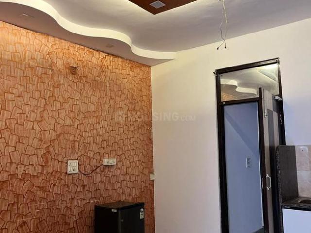 1 BHK Independent Builder Floor in Sector 7 Rohini for rent New Delhi. The reference number is 21282190
