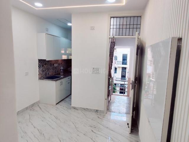 1 BHK Independent Builder Floor in Sector 7 Rohini for resale New Delhi. The reference number is 19846842
