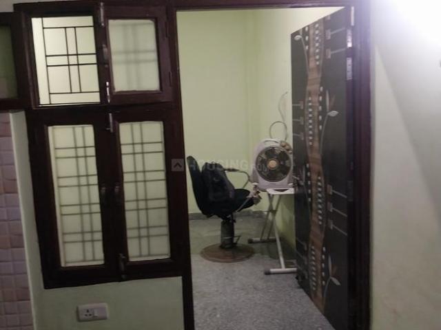 1 BHK Independent Builder Floor in Sector 13 for rent Gurgaon. The reference number is 20997850