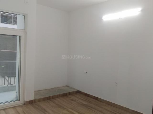1 BHK Independent Builder Floor in Sector 102 for resale Noida. The reference number is 20689129