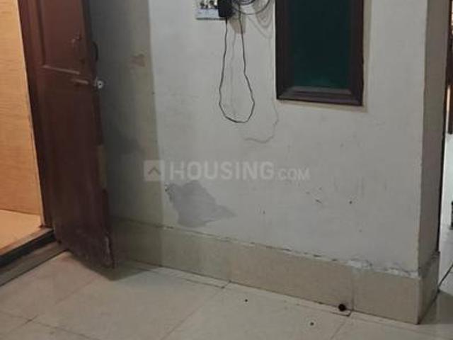 1 BHK Independent Builder Floor in Sector 11 for rent Noida. The reference number is 20929012