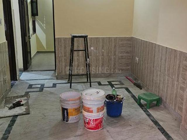 1 BHK Independent Builder Floor in Sector 12 for rent Noida. The reference number is 21333795
