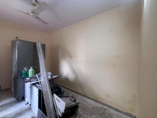 1 BHK Independent Builder Floor in Sector 15A for rent Faridabad. The reference number is 20480617