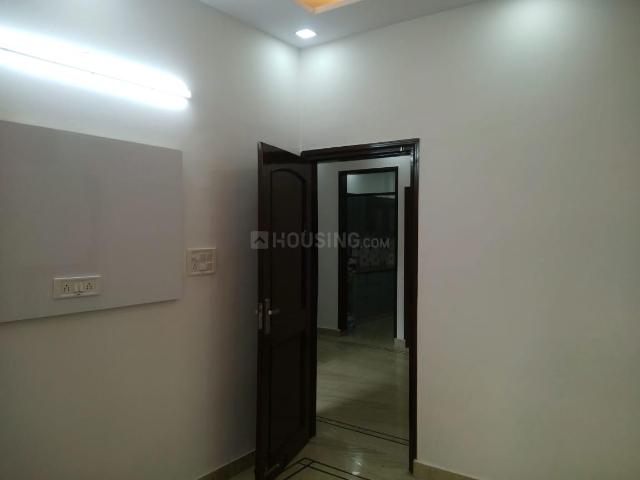 1 BHK Independent Builder Floor in Sector 24 Rohini for rent New Delhi. The reference number is 19815163