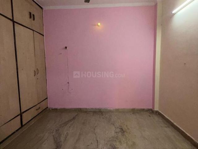 1 BHK Independent Builder Floor in Sector 24 Rohini for rent New Delhi. The reference number is 21010789