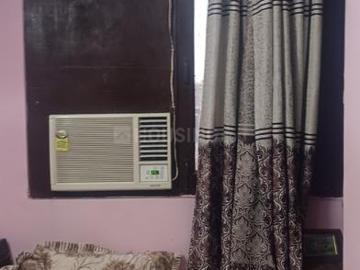 1 BHK Independent Builder Floor in Sector 3 Rohini for rent New Delhi. The reference number is 20219872