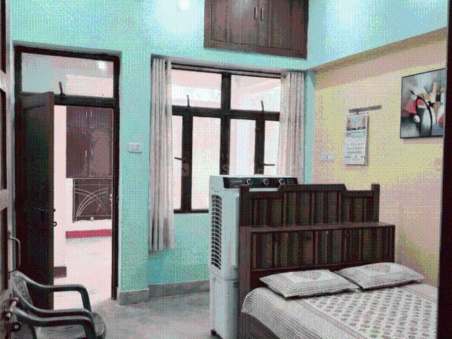 1 BHK Independent Builder Floor in Phaphamau for rent Allahabad. The reference number is 21385370